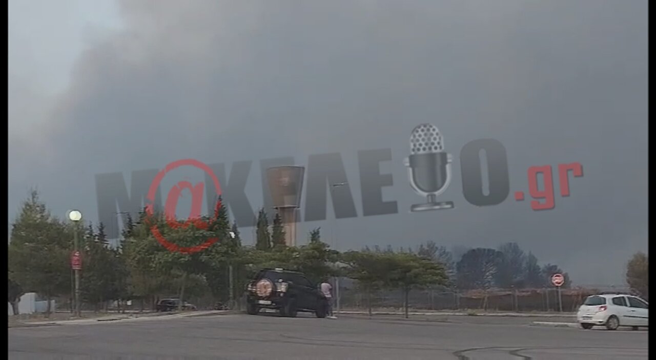 Πύρινη κόλαση στη Βαρυμπόμπη | makeleio.gr