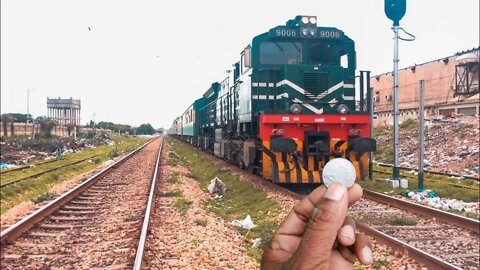 Train VS Coin | सिक्के को जब ट्रेन की पटरी में रखा तो क्या हुआ |