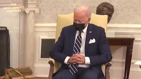 Biden seems to be trying to doze off while listening to Israeli Prime Minister.