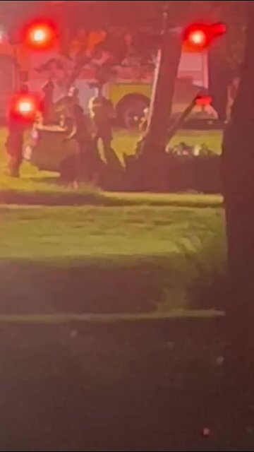 Daniels Parkway crash in Fort Myers