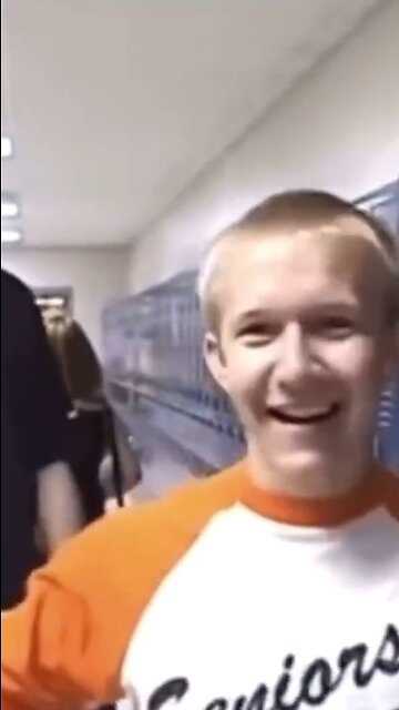 How High School Was Better In 2002! #shorts