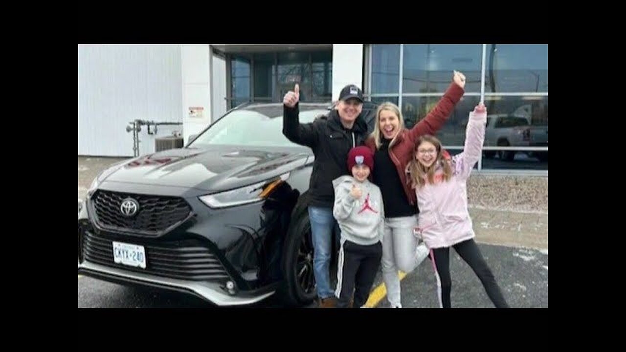 Ontario family's car stolen from parking lot of Montreal hotel while on vacation