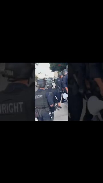 🇺🇸 LAPD & DHS continue to arrive at LA protests #roevswade #shorts