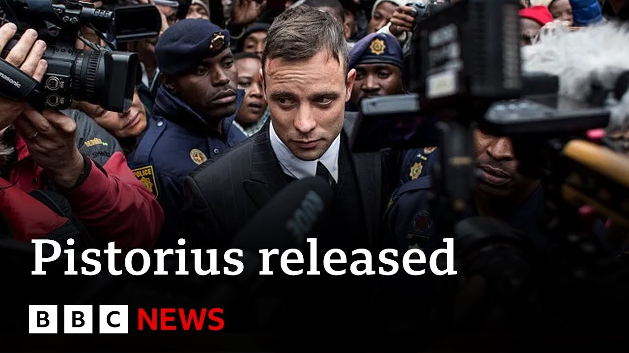 Oscar Pistorius released on parole 11 years after killing Reeva Steenkamp | BBC News