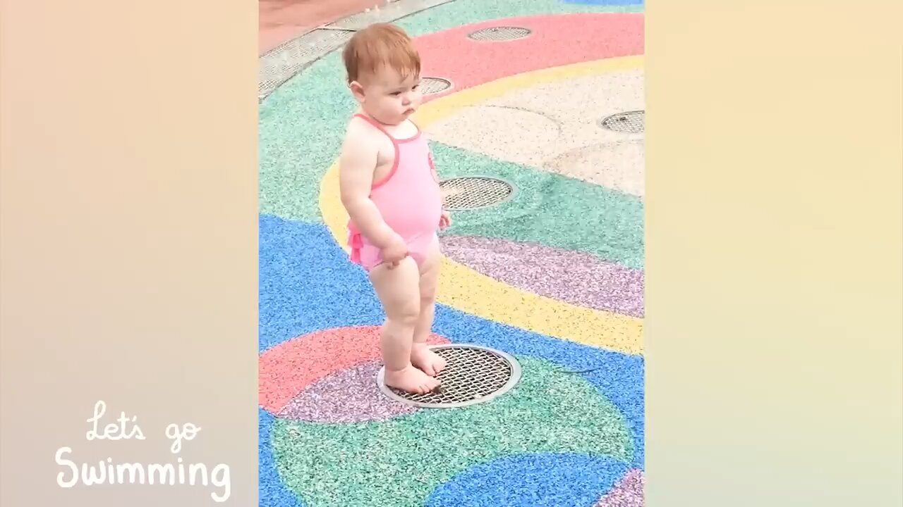 Babies playing with water 💦 || Baby outdoor video 🥰