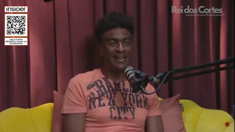 COMO É FICAR CARA A CARA COM UM TUBARÃO