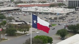 Large Texas Flag - 30 mph Winds