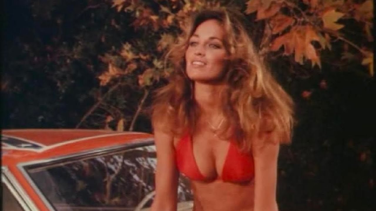 The Dukes of Hazzard Wardrobe Malfunction with Daisy Dukes