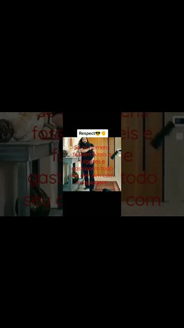 Homem chegando do date