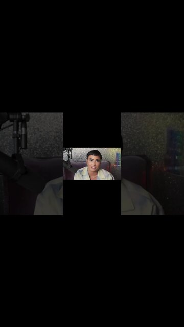 Demi Lovato Lives In The 4th Demension #shorts