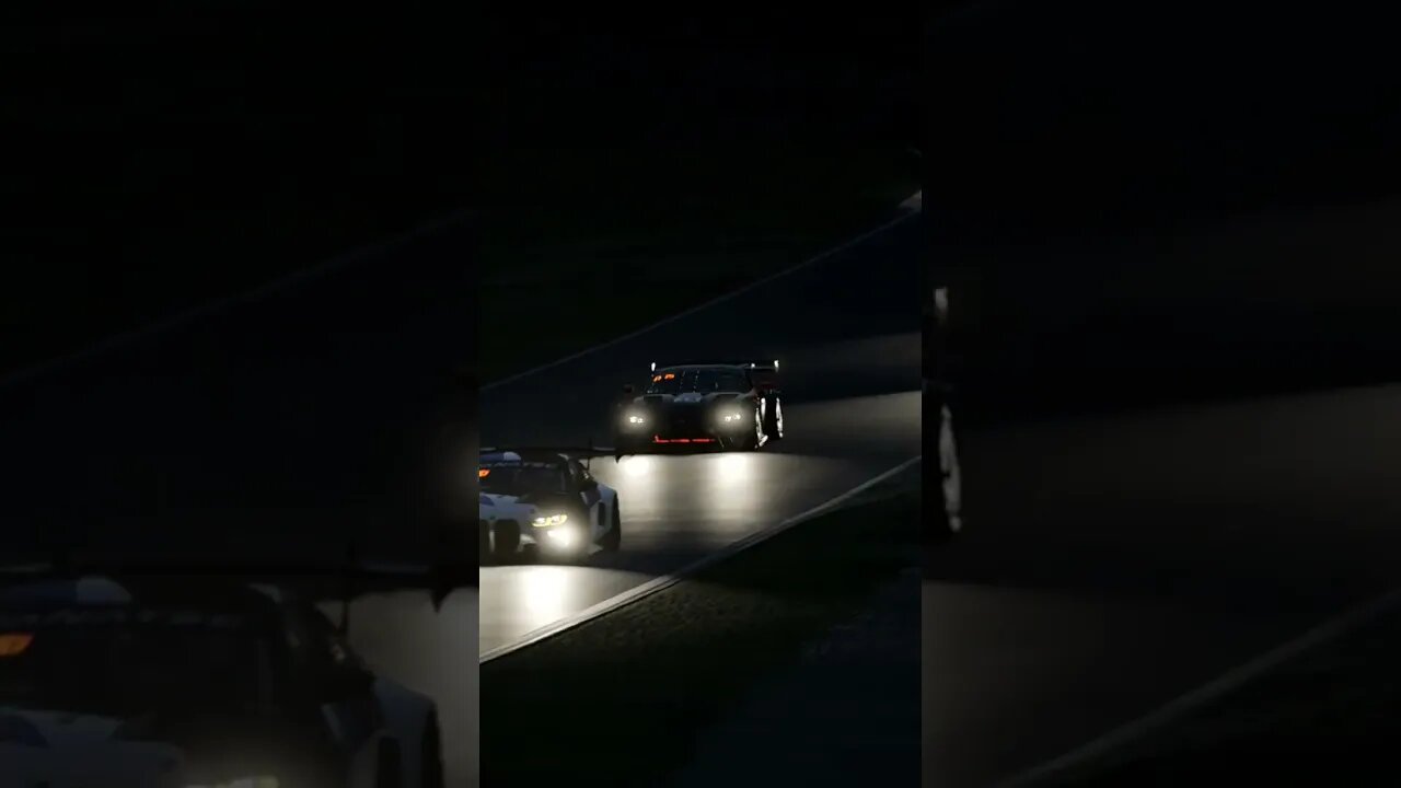 Overtaking on the night #amr #gt3 #audi #v10 #v8 #overtaking #race #car #acc #lfm