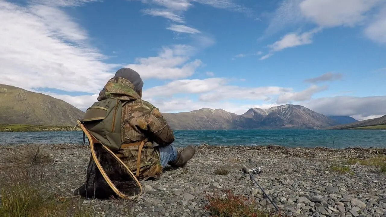 Raging Lake!!! Fishing with Gale Force Winds ?!! - - - Good Luck and Enjoy the Scenery