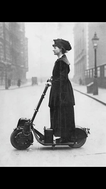 Motorized scooters were already used a century ago
