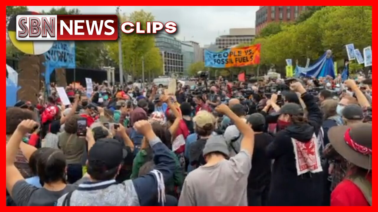 Indigenous Leaders Arrested in Front of the White House - 4402