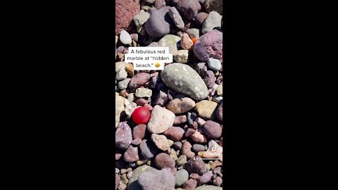 Beachcombing is my heart 💜