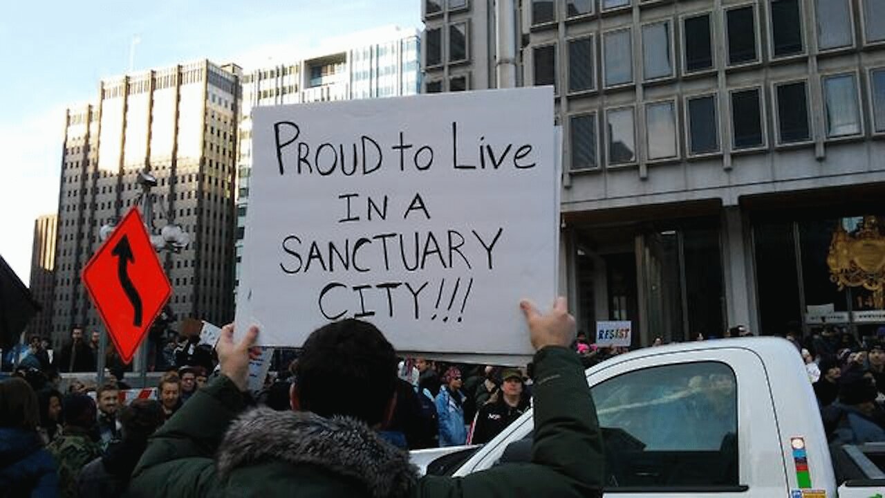 Radio Renaissance: Sanctuary Cities Say ‘Basta!’