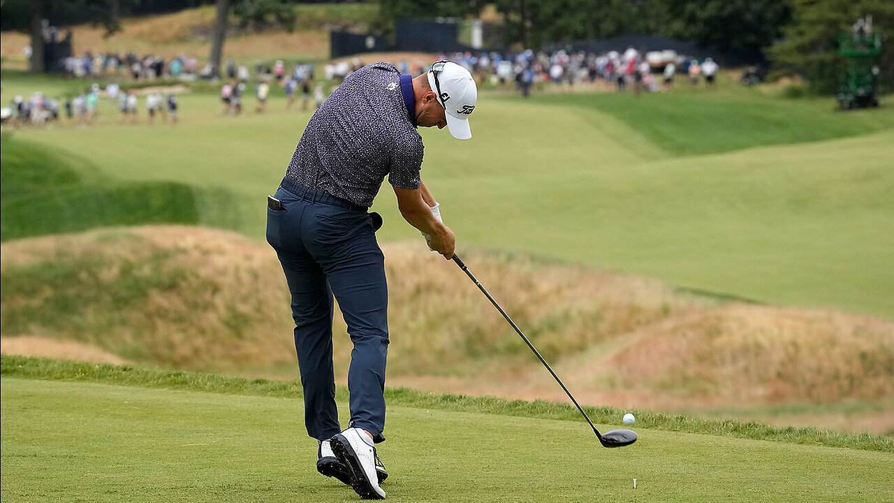 Justin Thomas Dismantling Golf Courses for 8 Minutes