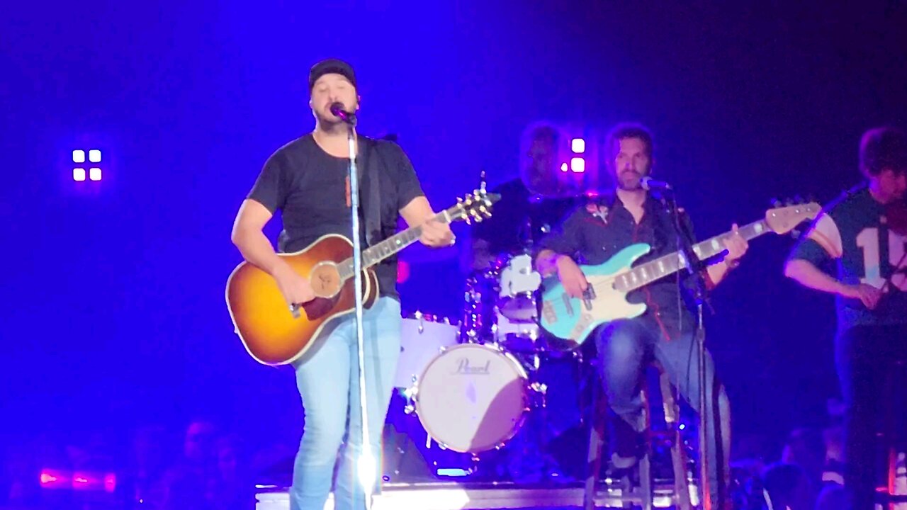 Luke Bryan - Crash My Party 10-13-2023 Green Bay