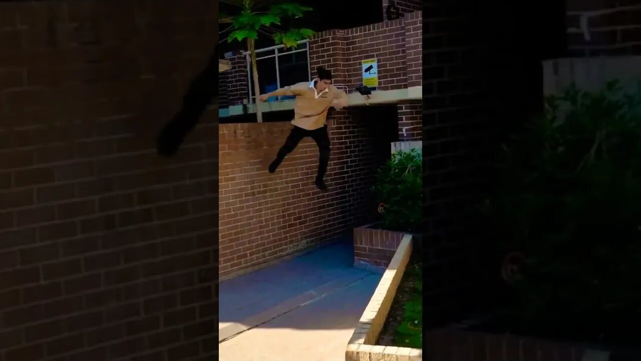 INSANE PARKOUR 💥💥💥 #shorts #parkour