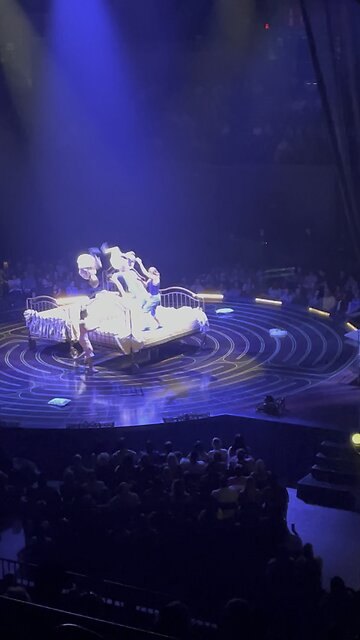 10 LITTLE MONKEYS JUMPING IN THE BED|Reallife