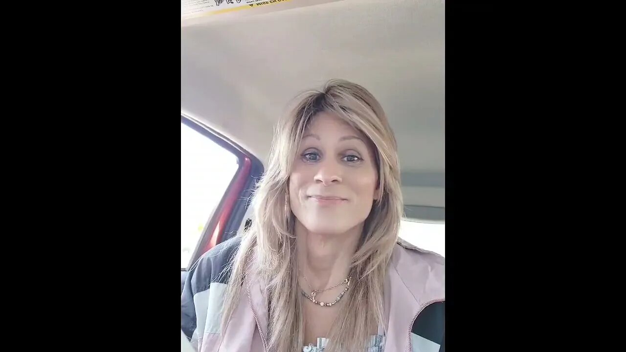 Lynna's Life: Amazon Delivery & Being A Person Who Wants To Live In The Light