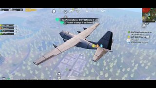 Jogando umas partidinhas de PUBG Mobile(1)