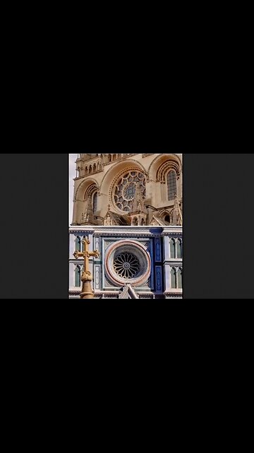 Cymatics - The Geometric Forms Created With Sound (Frequency)