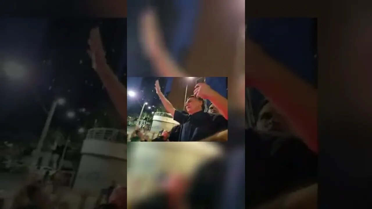 Bolsonaro recebido por multidão em BH