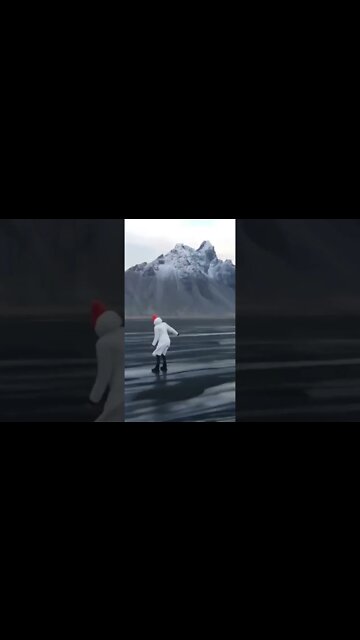 This is the nature phenomenon in Iceland generated by the strong wind ?Iceland 🇮🇸