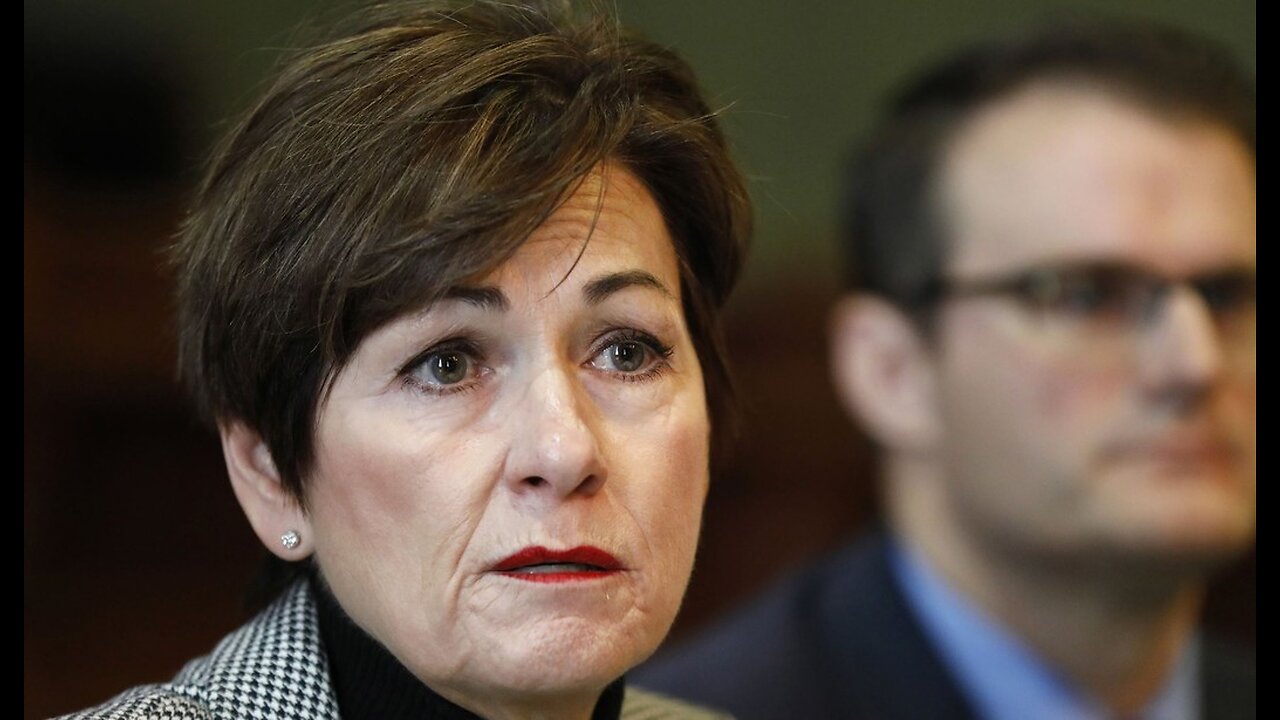 Iowa Gov. Kim Reynolds Signs Law Allowing Law Enforcement to Arrest and Deport Illegal Immigrants