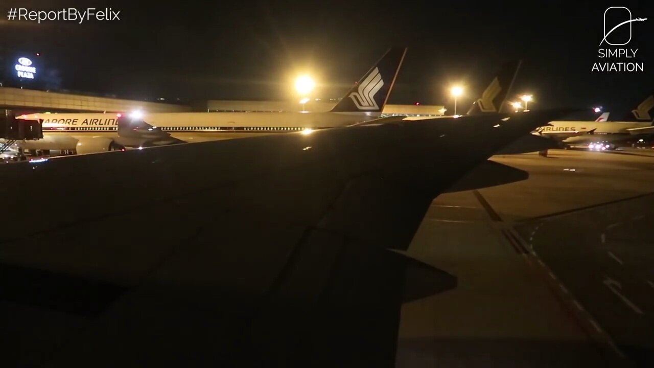 TRIPREPORT | Garuda Indonesia (ECONOMY) | Boeing 777-300ER | Jakarta - Singapore
