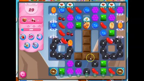 Candy Crush Level 2507 Talkthrough, 32 Moves 0 Boosters