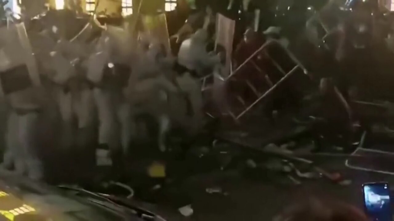 CN: Tables Turning? White Covid Bandits Get Some of Their Own Medicine