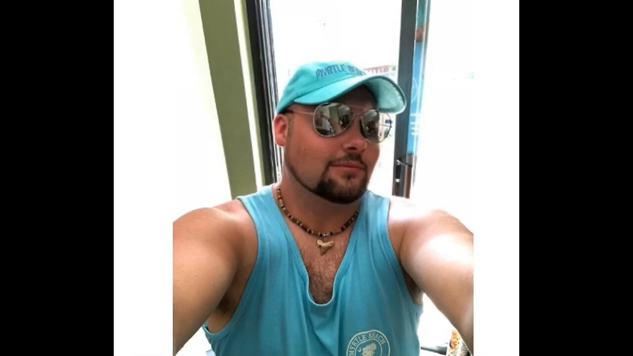Me Singing Some Old School Gangsta Shit!!!