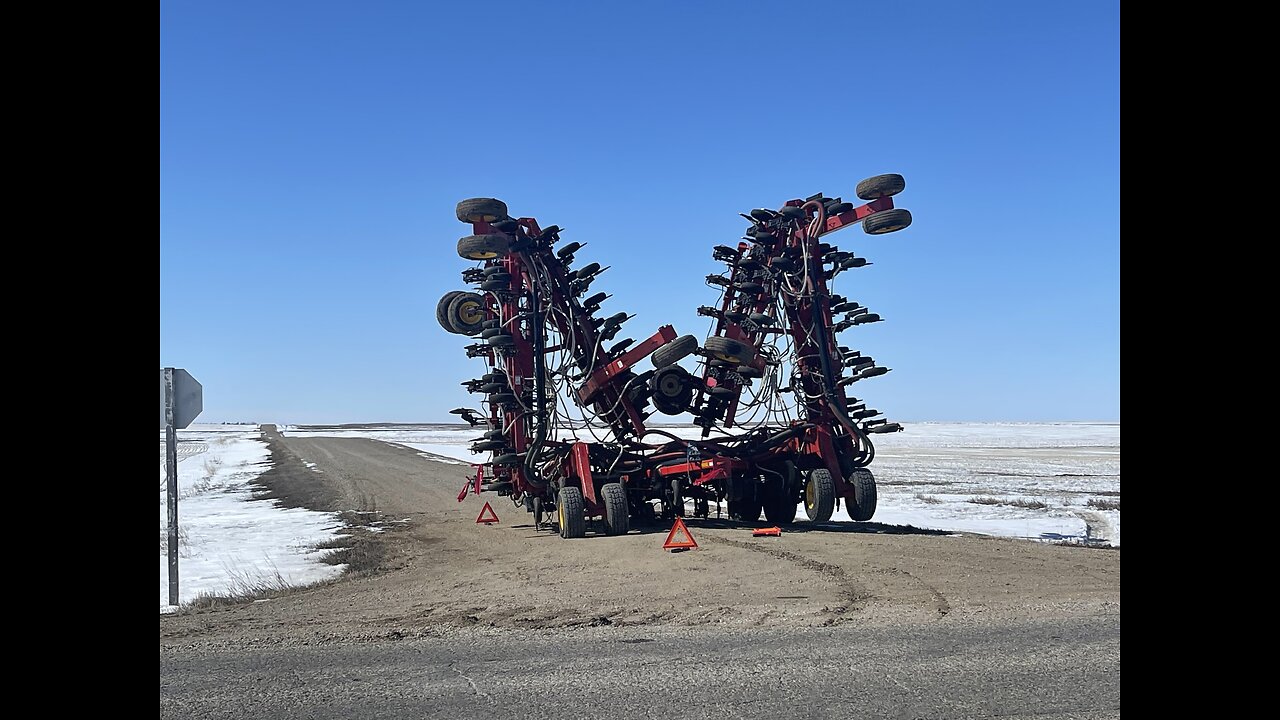 You cant go that way! #AirDrill #Farming #PSA #Assiniboia #SaskTok