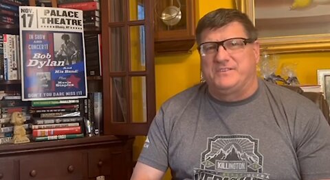 Scott Ritter: If you put an Ukrainian flag next to your name... shame on you!!!