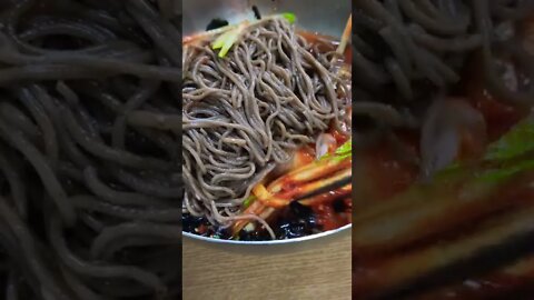 #shorts #cooking #hungry #food Korea Gangwondo style cold Buckwheat noodle