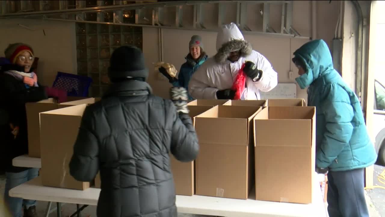 Several Milwaukee organizations donate meals to residents on the Saturday before Thanksgiving