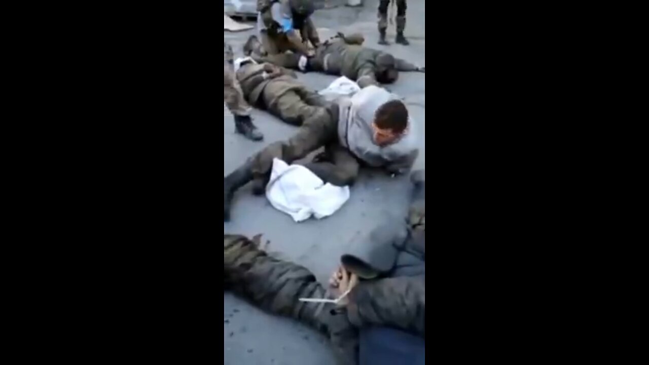 WAR CRIMES - Ukrainian NAZIS shoot Russian surrender soldiers