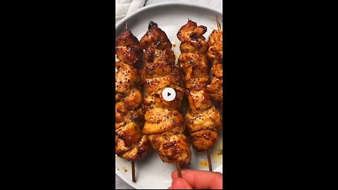 Lemon pepper chicken skewers 😋🤤