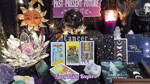 Cancer Tarot