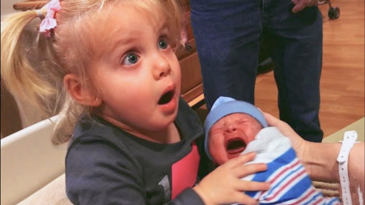 The Cutest Twin Babies On The Planet #FunnyBaby