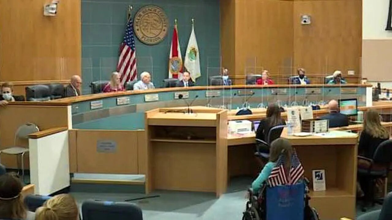 Palm Beach County Forces Residents to Wear Masks