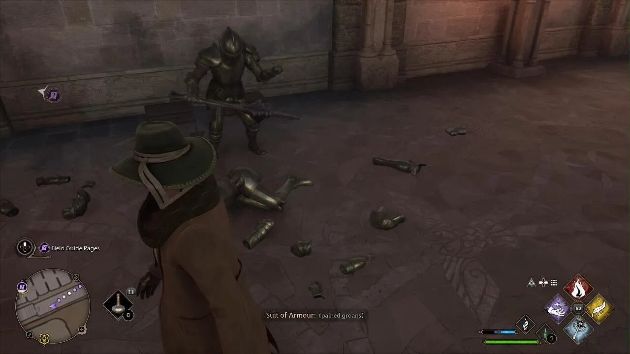 Suit of armour fight Hogwarts Legacy