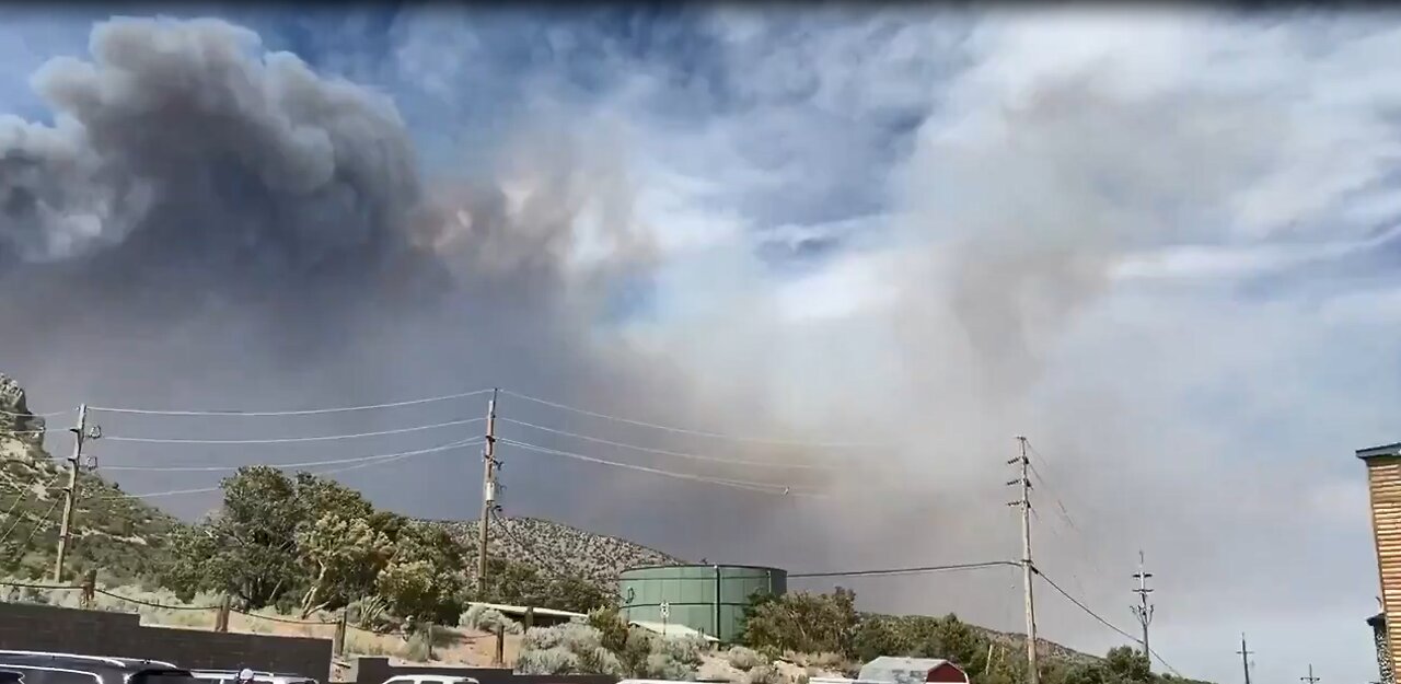 Mahogany Fire growing near Las Vegas