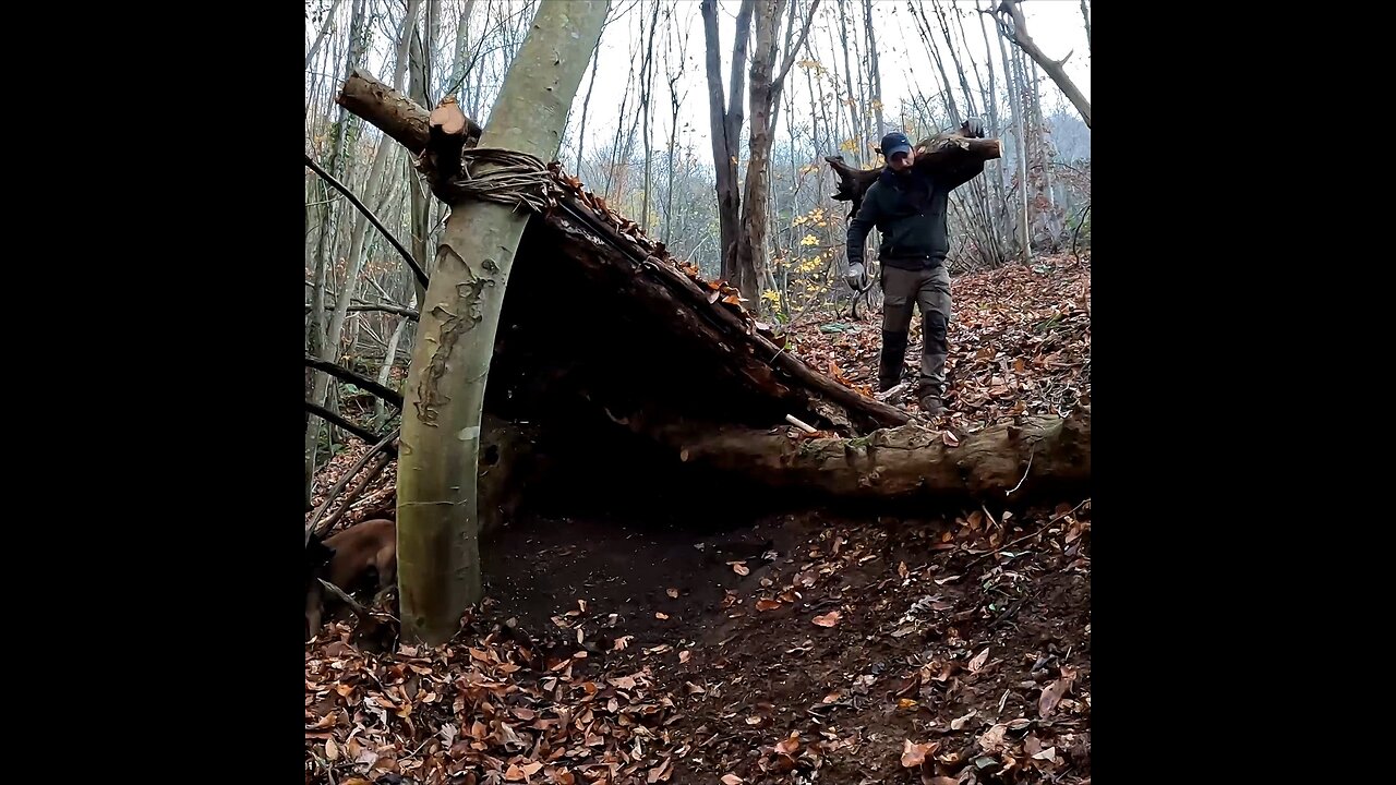 Bushcraft camping with Agir in the forest