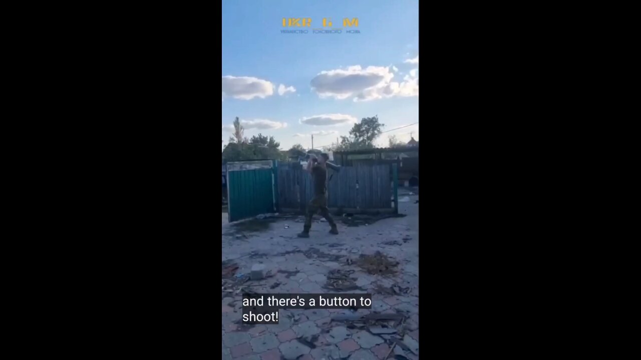 Some Ukrainian men that probably shouldn't have weapons