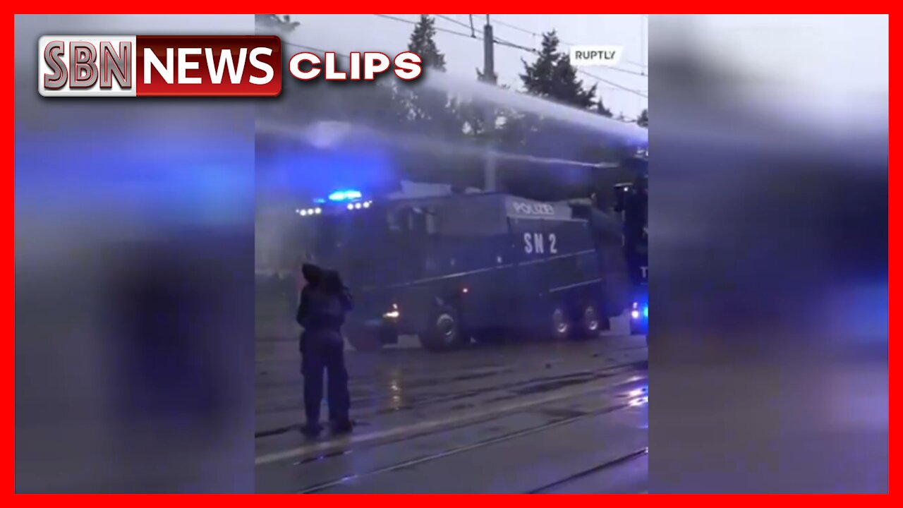 Police in Leipzig Used Water Cannons to Disperse Antifa Rioters - 3977