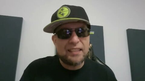 Quieren que haga su live stream esta noche?