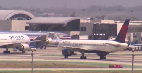 FAA hosts public workshops to discuss Las Vegas air traffic project